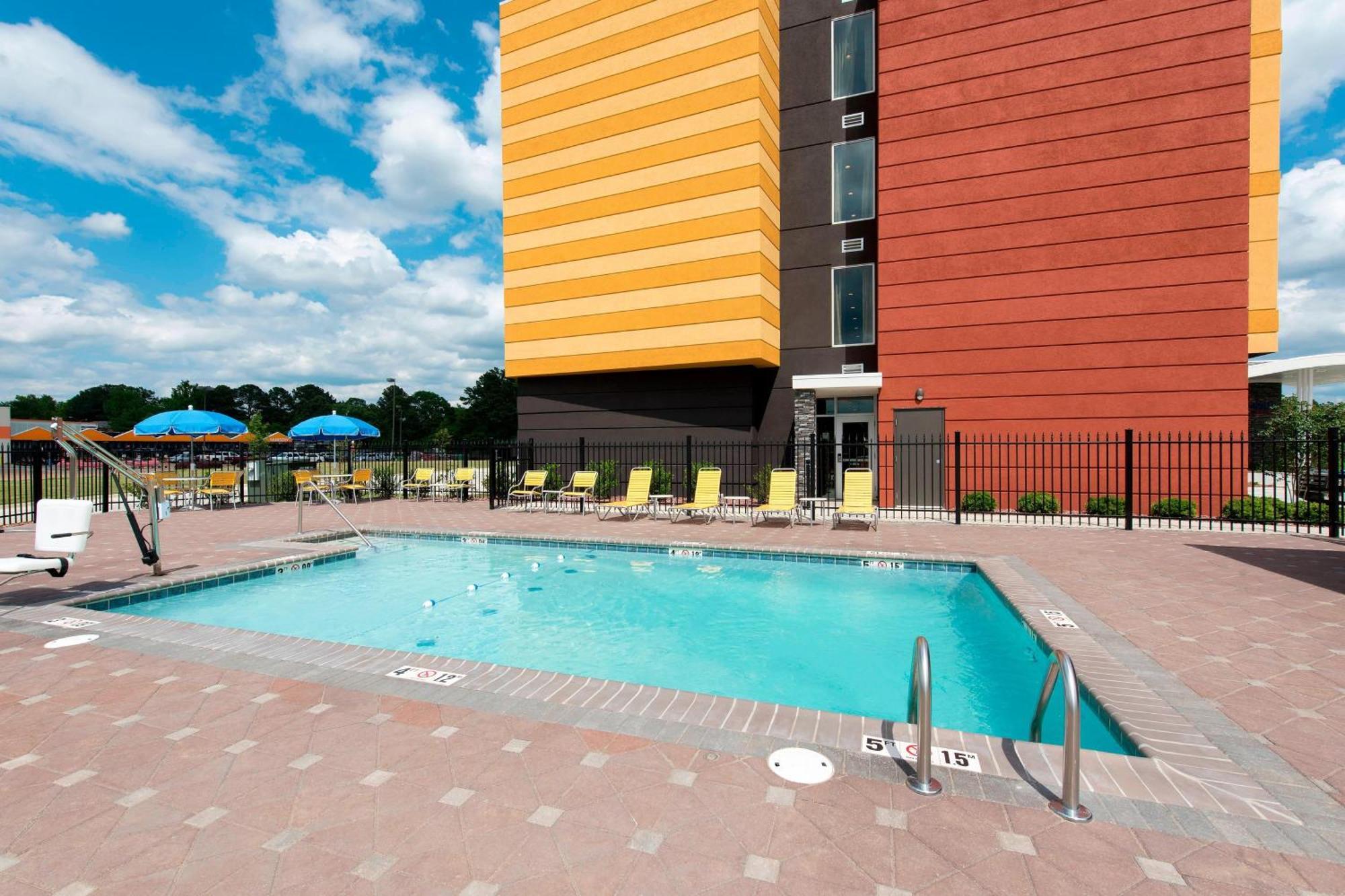 Fairfield Inn & Suites By Marriott Jackson Clinton Exterior foto